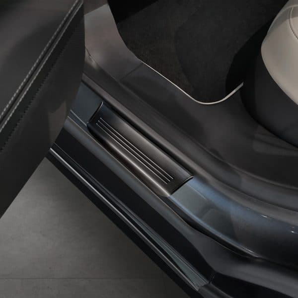 Stainless steel door sill panels-Lines brushed